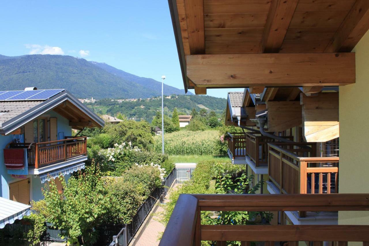 Appartement Mansarda Di Alex E Nataly à Calceranica al Lago Extérieur photo