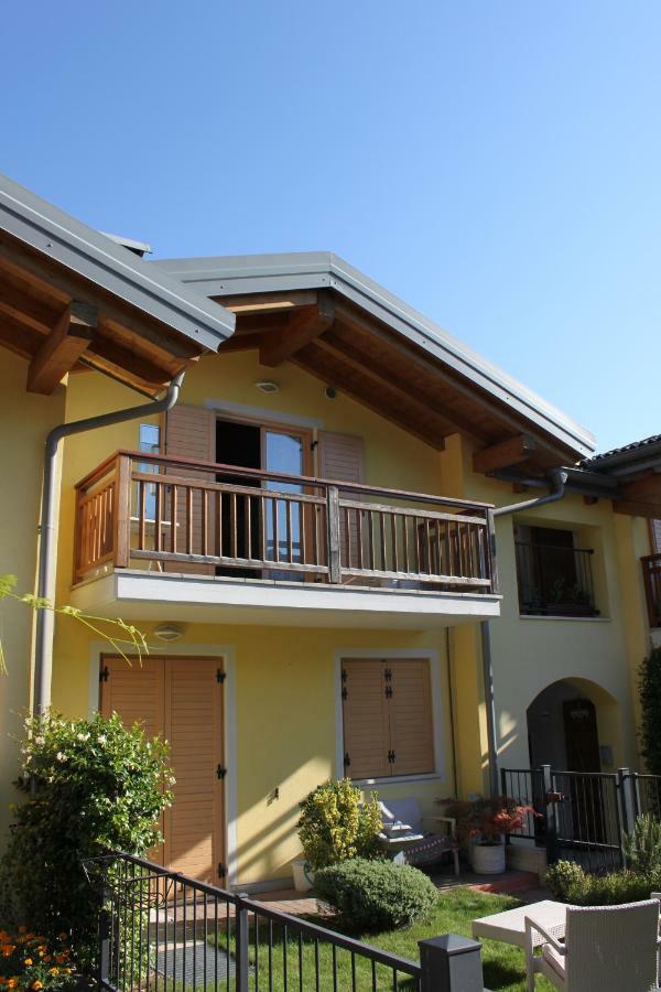 Appartement Mansarda Di Alex E Nataly à Calceranica al Lago Extérieur photo